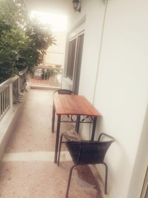 3 Room Apartment By The Beach - Free Parking Peraía Exterior foto